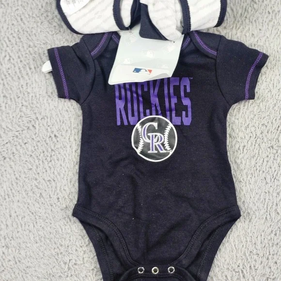 Colorado Rockies Shirt Bodysuit Boys 0-3 Months Black MLB Baseball Bib Booties - Picture 5 of 6